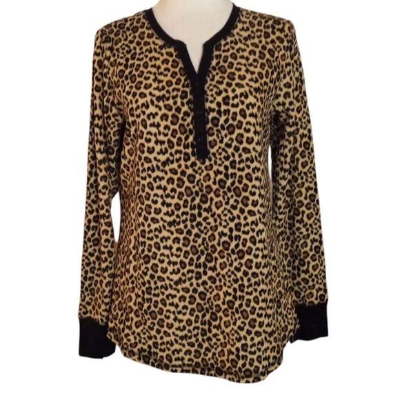 Betsey Johnson Long Sleeve Leopard Print Plush Waffle Knit Henley Size Small - Picture 1 of 8